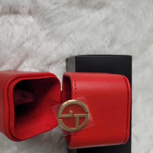 Giorgio armani case - Picture 6 of 7